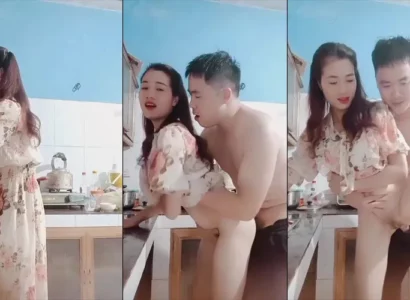 Em gái đang nấu ăn thì anh đòi kéo váy lên chơi